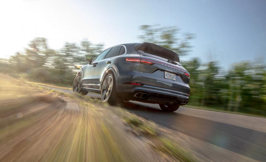  Porsche Cayenne Turbo (PO536) 2018 года  (NA) (фото 7 из 40)